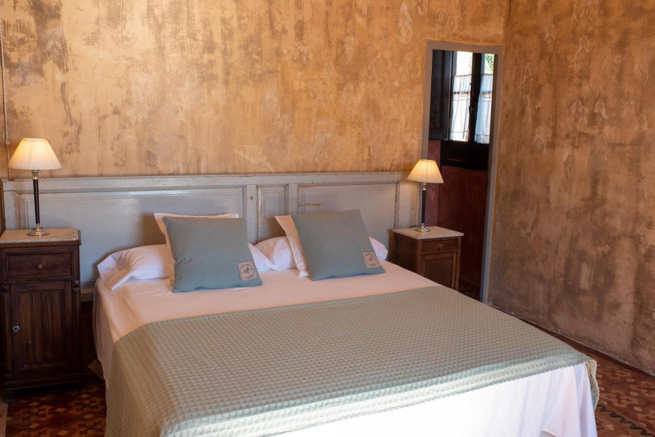 Las Heras Hostal Canet d'Adri Exterior foto