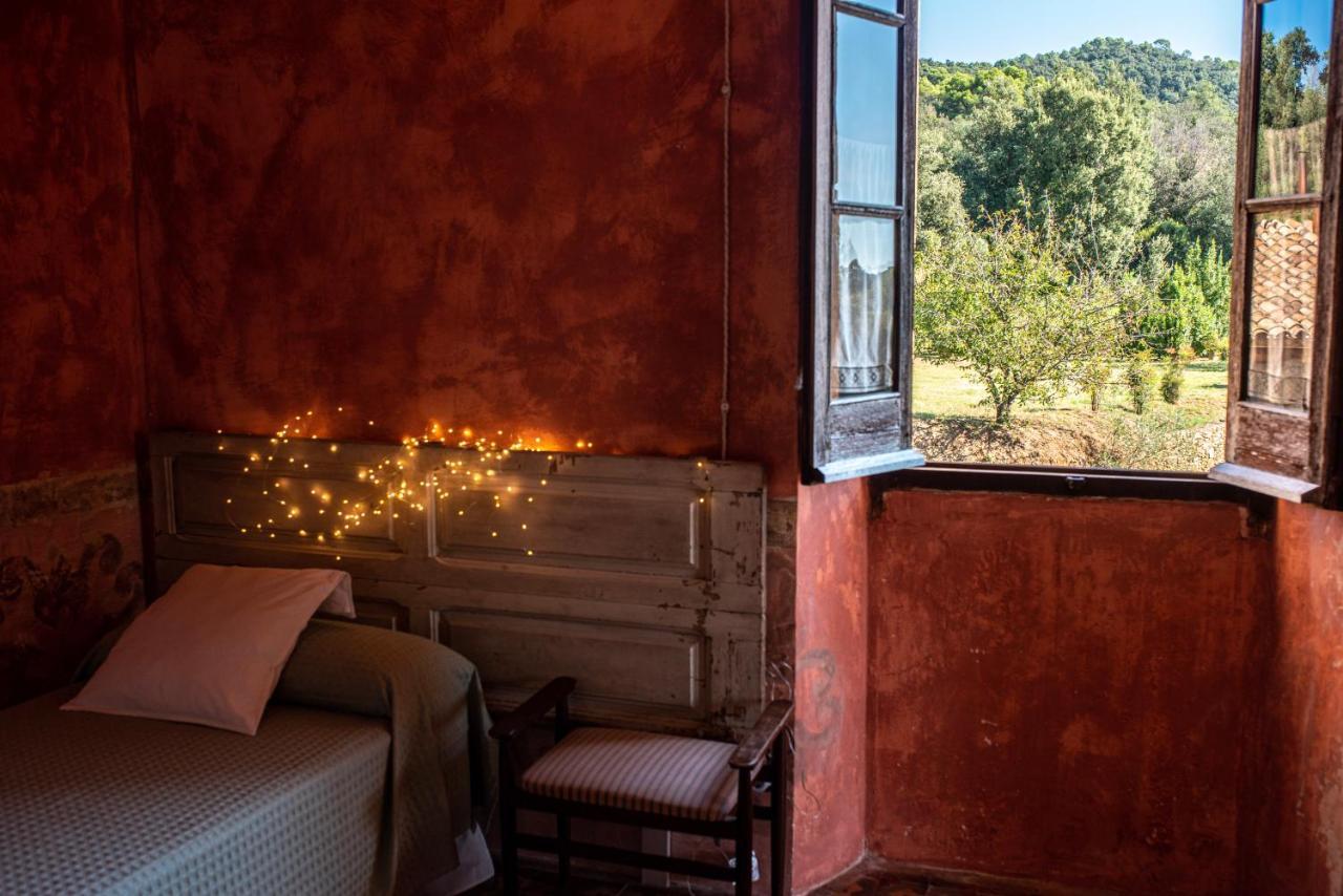 Las Heras Hostal Canet d'Adri Exterior foto